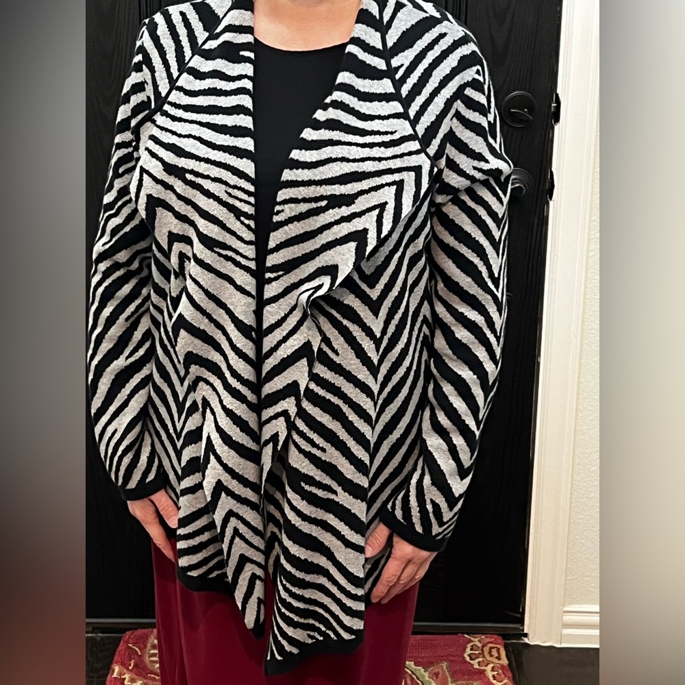 Chaus Black and White Zebra Cardigan